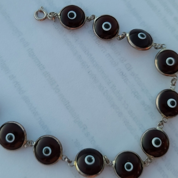 Vintage Brown Evil Eye Bracelet - Picture 2 of 5